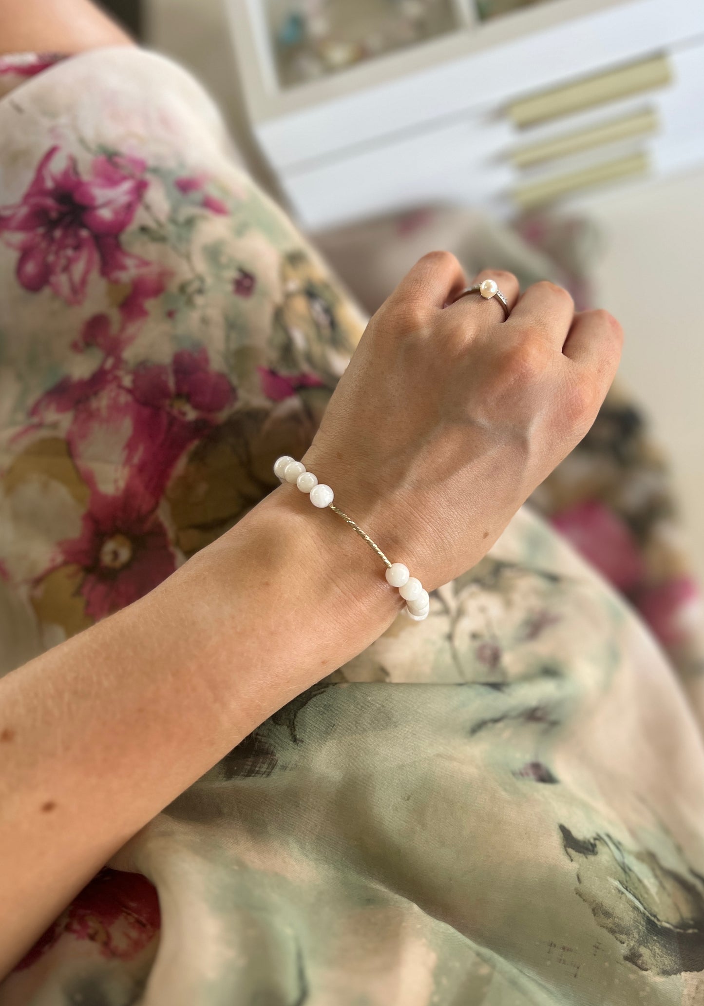 New Beginnings, Intuition x Balance • Moonstone