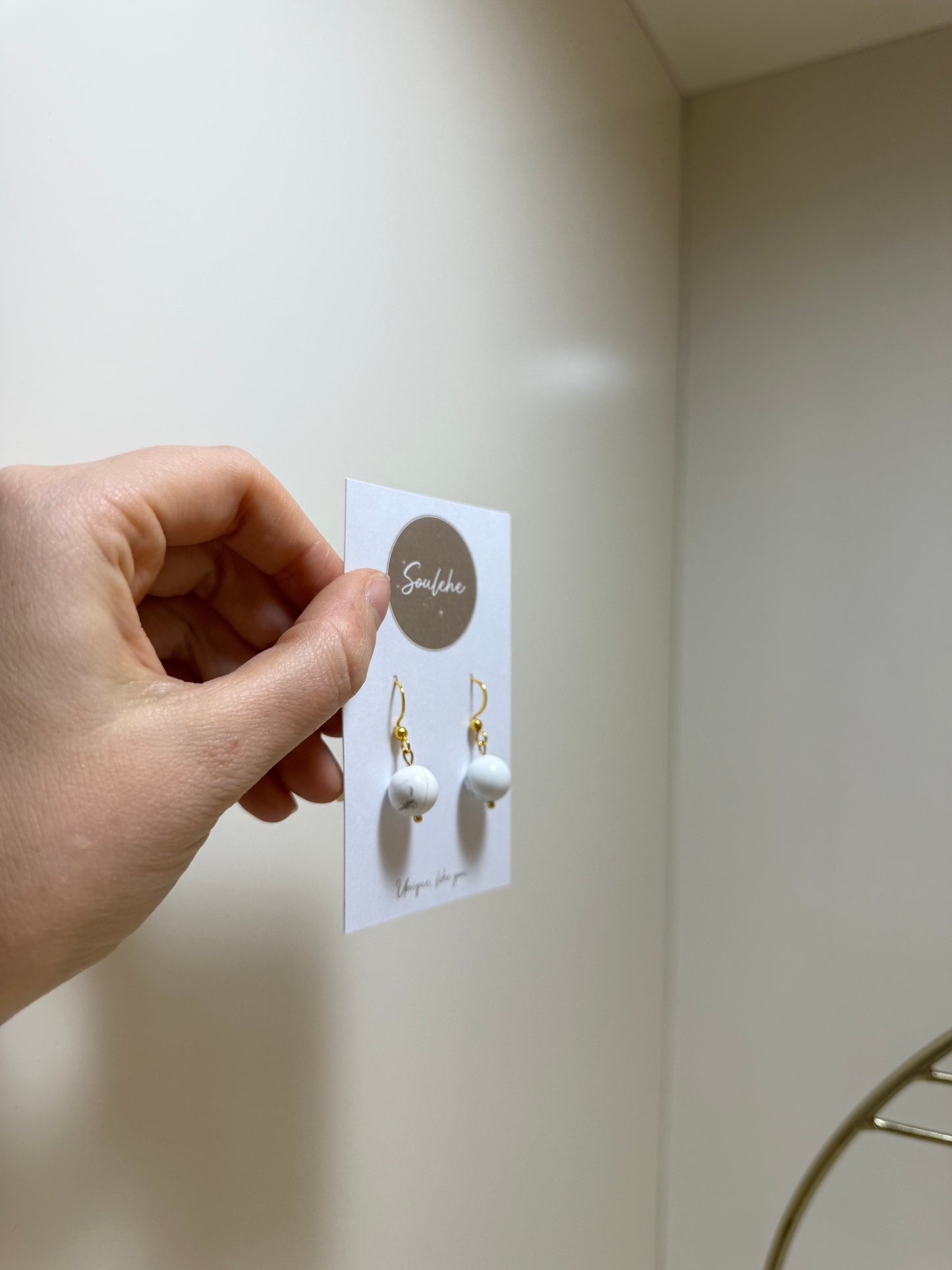 Howlite Drops - peace, self love