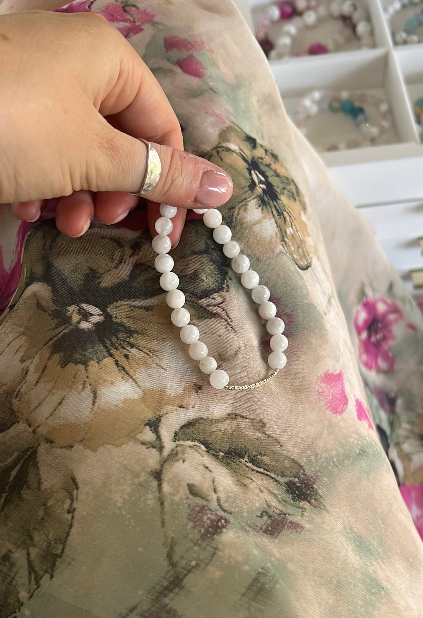 New Beginnings, Intuition x Balance • Moonstone