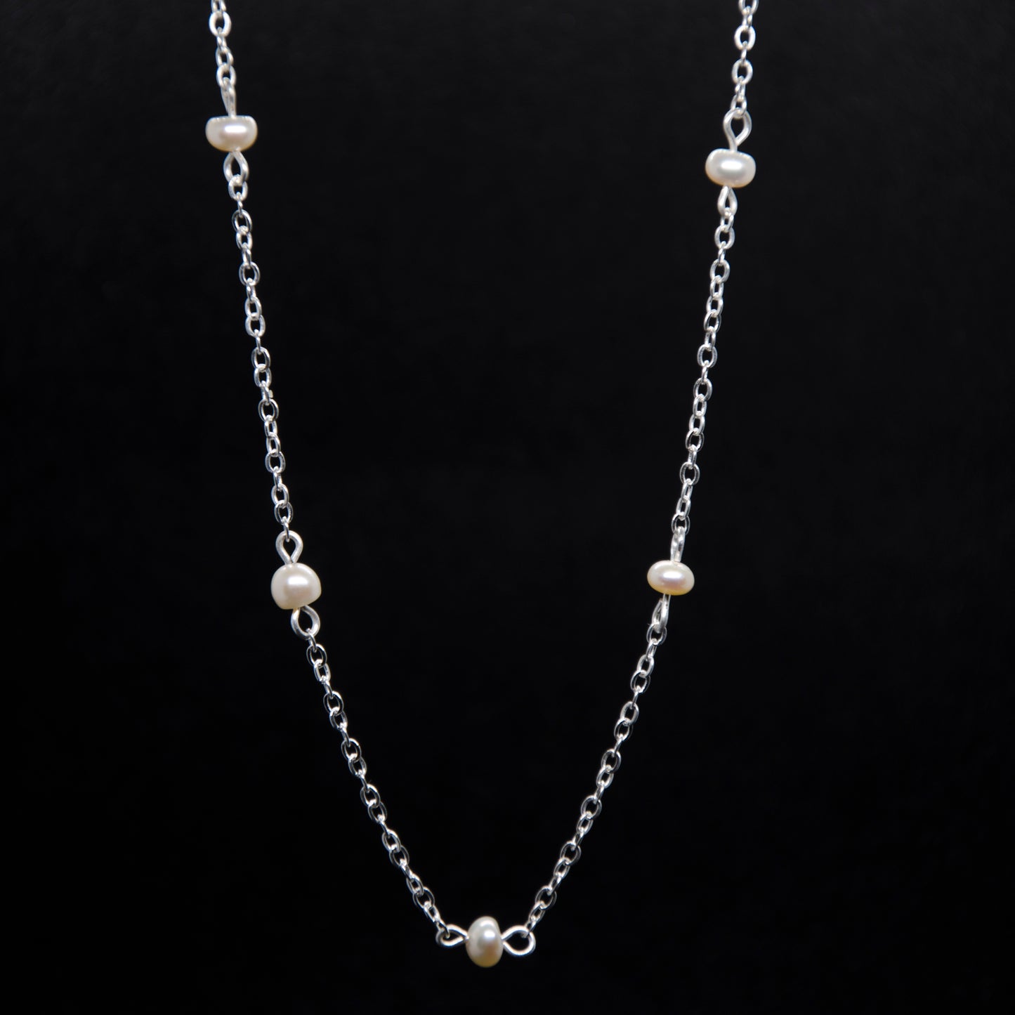 Beauty x Femininity | Pearl & 925 Silver Necklace | Soulehe