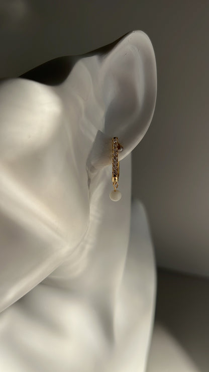 Matte White Agate Bar • 18K Gold Plated