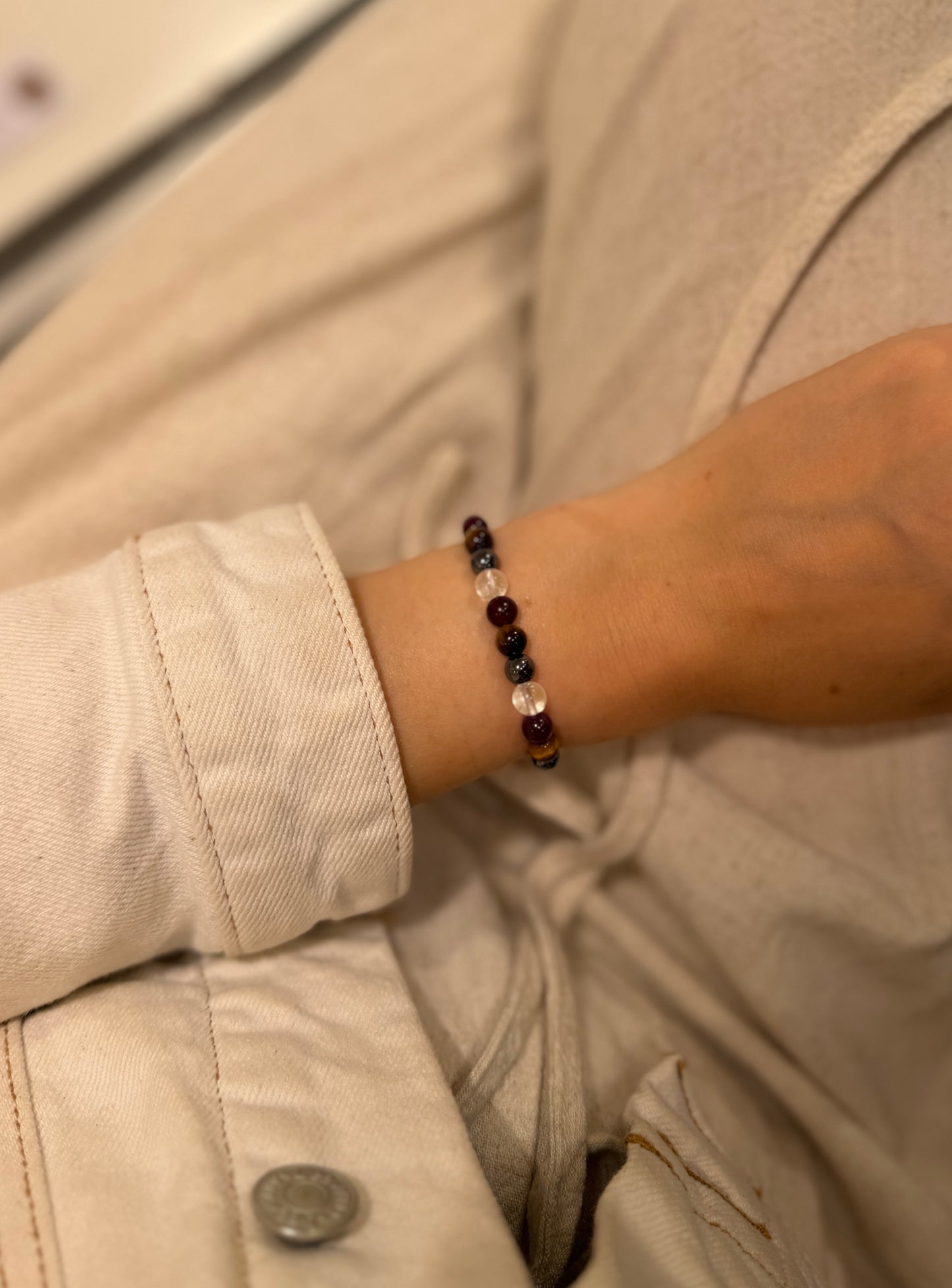 Tiger Eye, Clear Quartz, Garnet and Hematite bracelet, handmade – Soulehe.