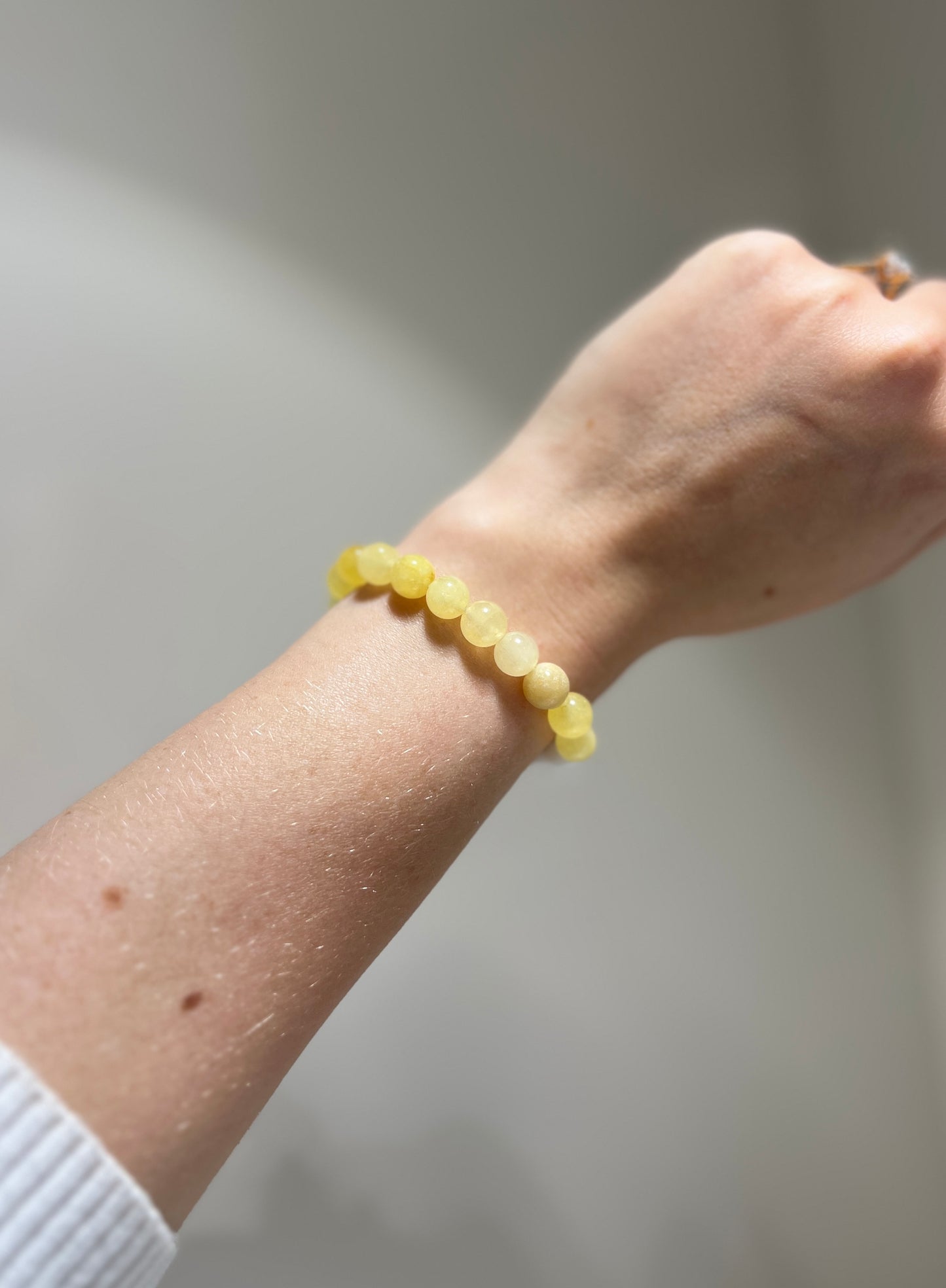 White Agate & Citrine Duality - Professional success.