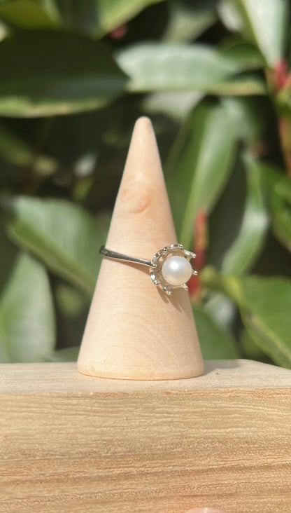 Freshwater Pearl Halo • 925 Sterling Silver