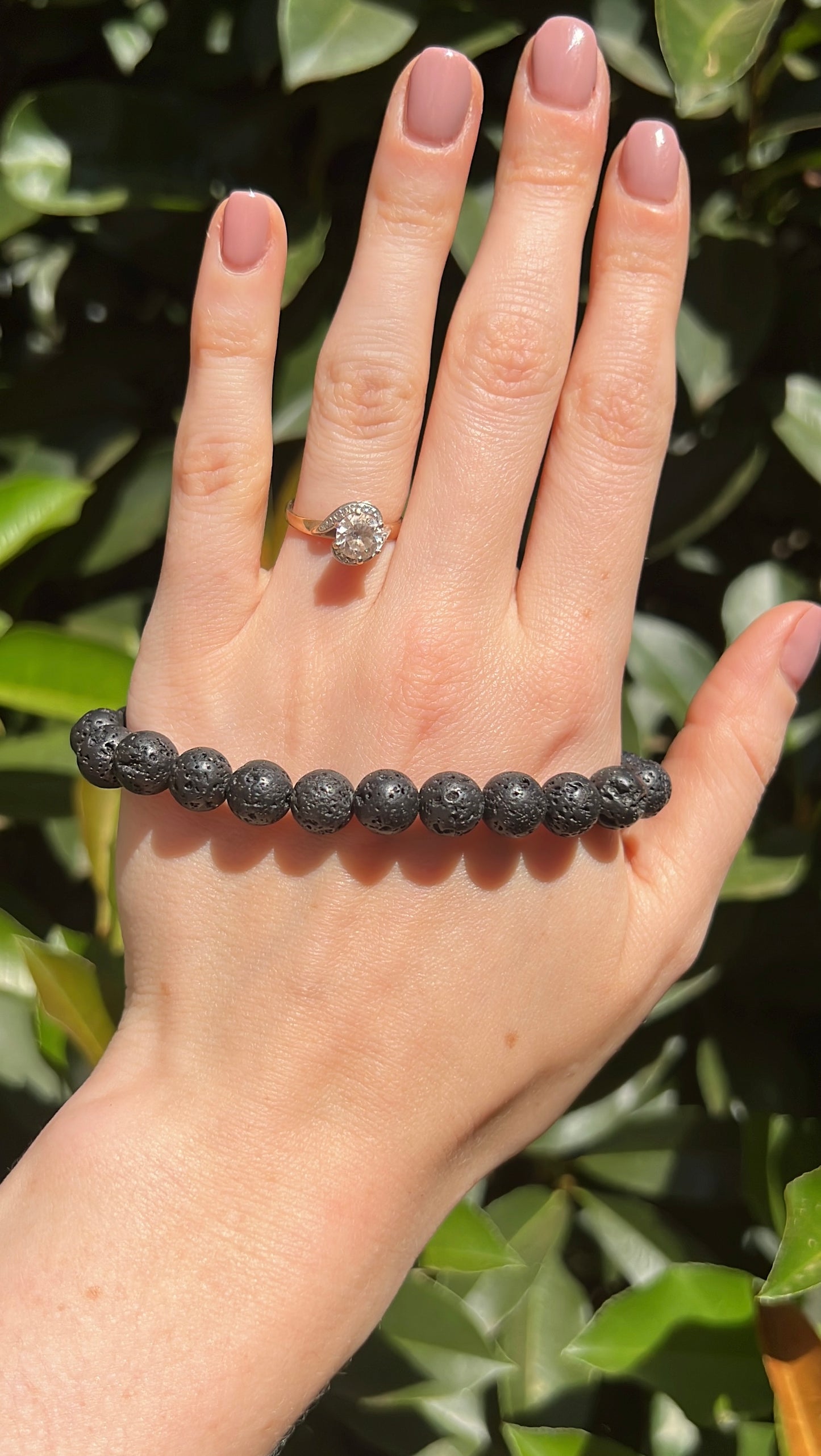 Strength x Courage • Bracelet • Black Lava