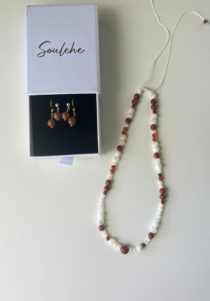 Positivity Set – Choker Necklace & Two Pairs of Earrings