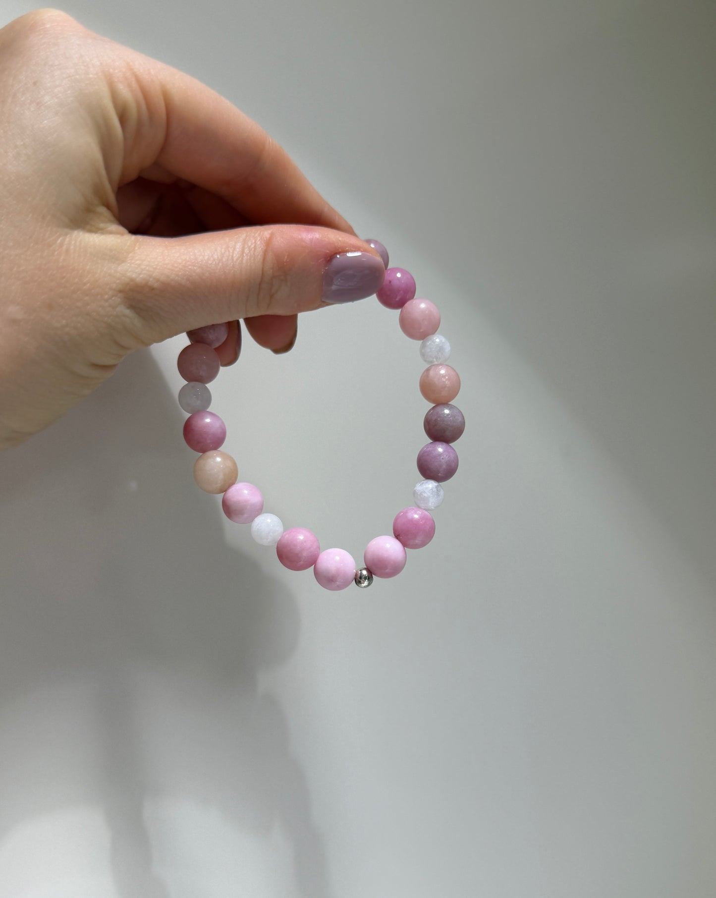 Femininity & Balance - Alashan Alxa