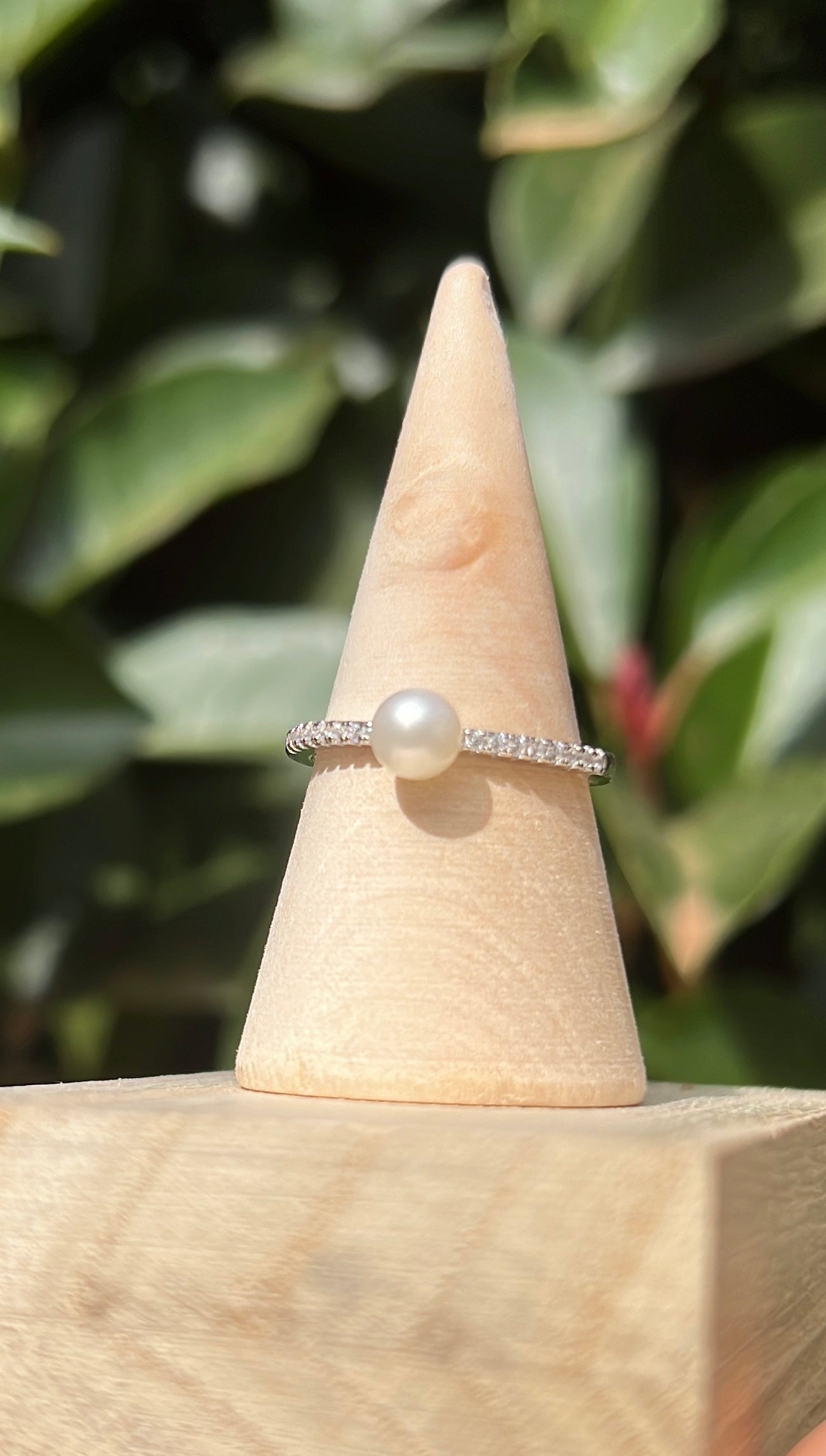 pearl ring minimalistic