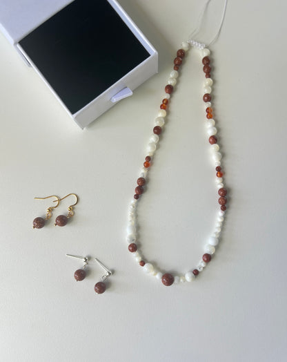 Positivity Set – Choker Necklace & Two Pairs of Earrings