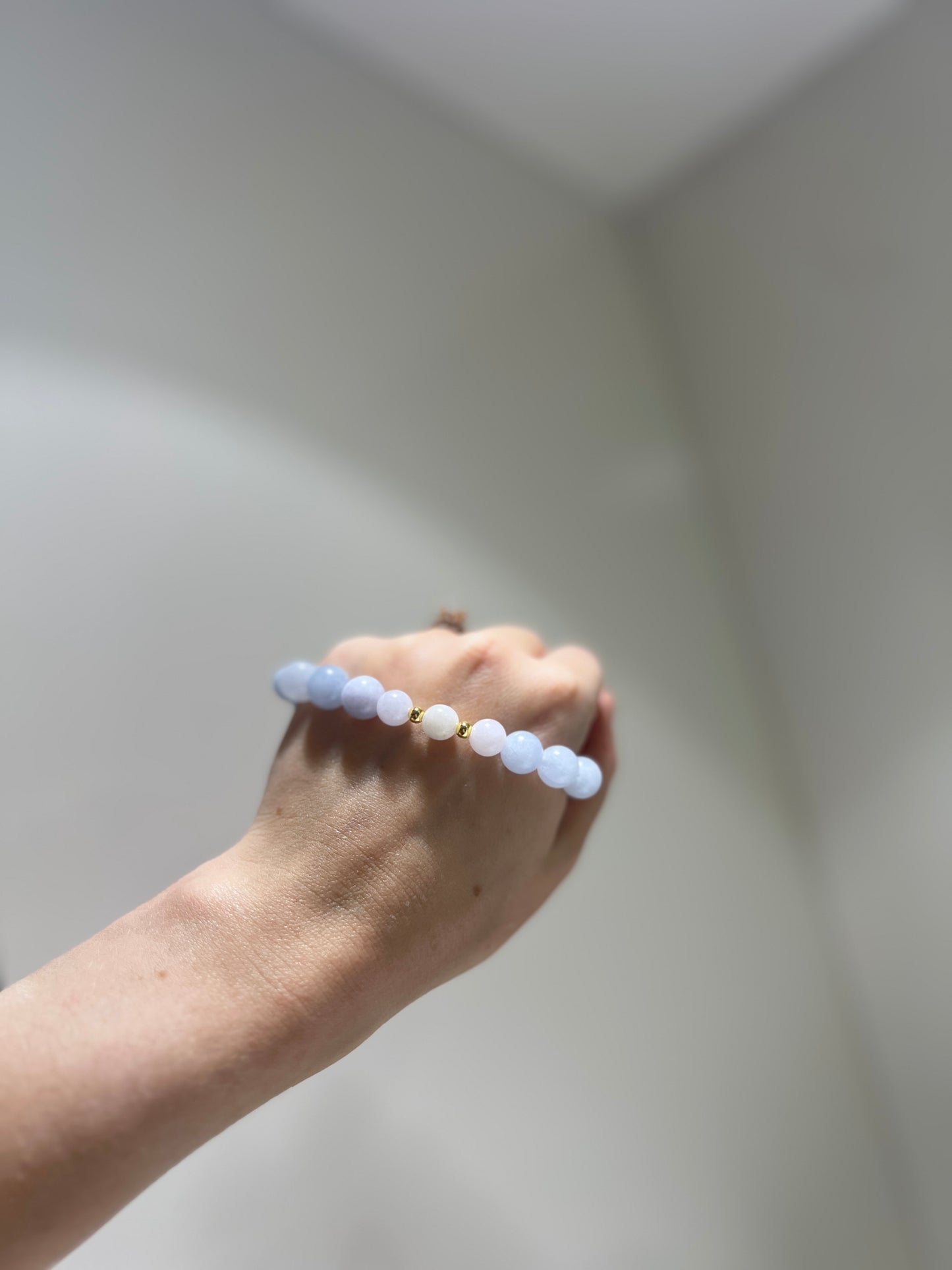 Aquamarine & Moonstone - emotional balance, flow, healing