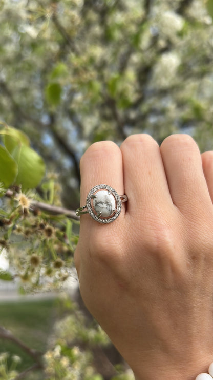 Howlite Oval • Ring  • 925 Sterling Silver