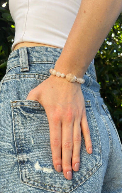 Femininity, Motivation x Knowledge • Bracelet • Pink Aventurine