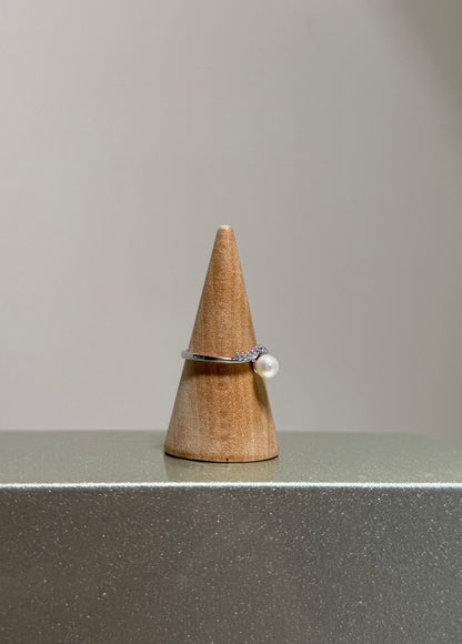 Freshwater Pearl Swirve • 925 Sterling Silver