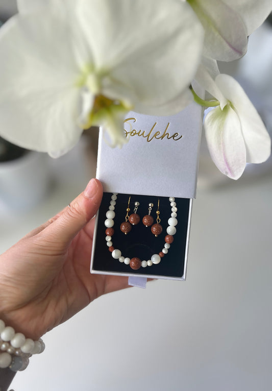 Positivity Set – Choker Necklace & Two Pairs of Earrings