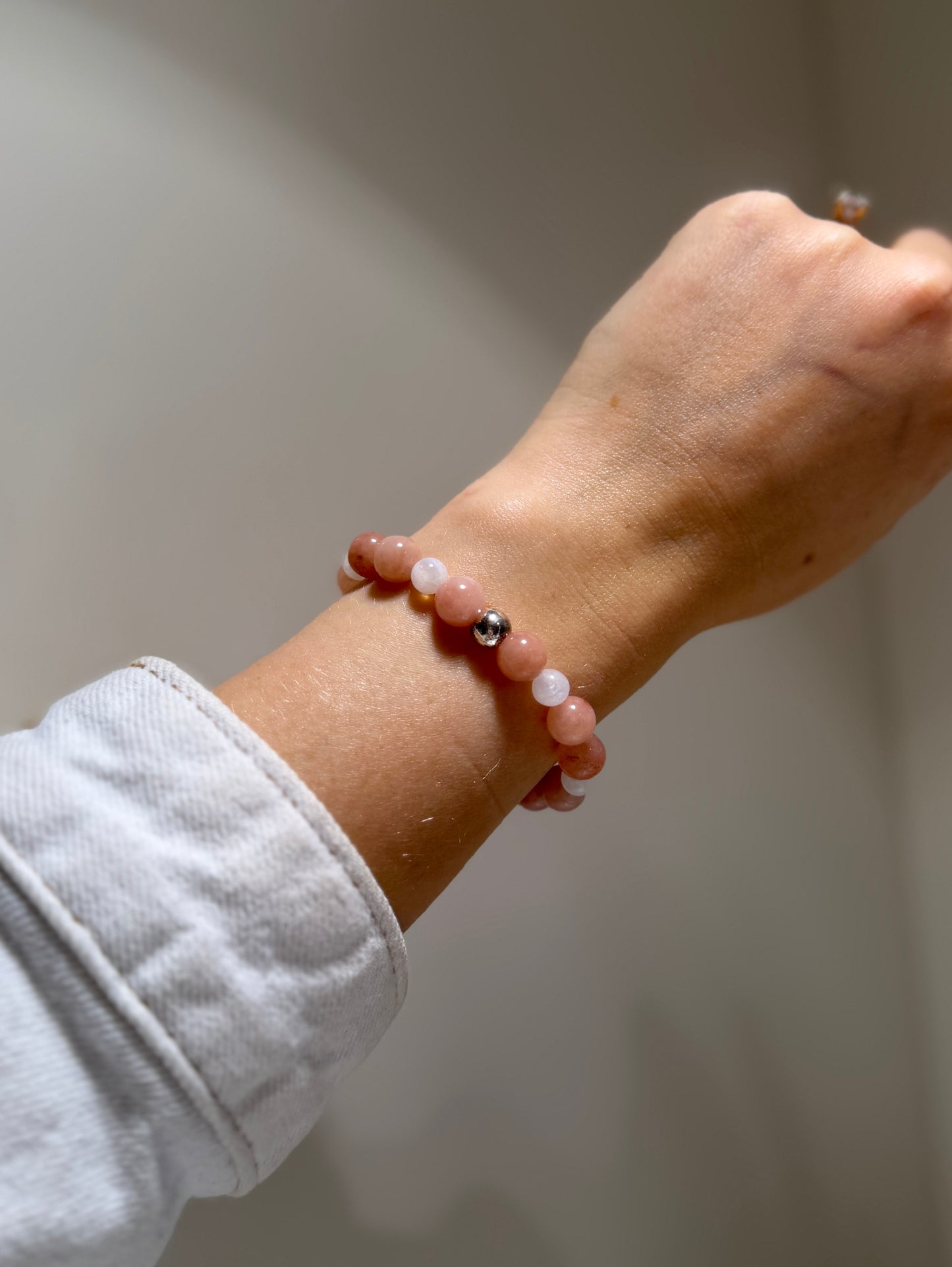 Femininity & Balance - Alashan Alxa