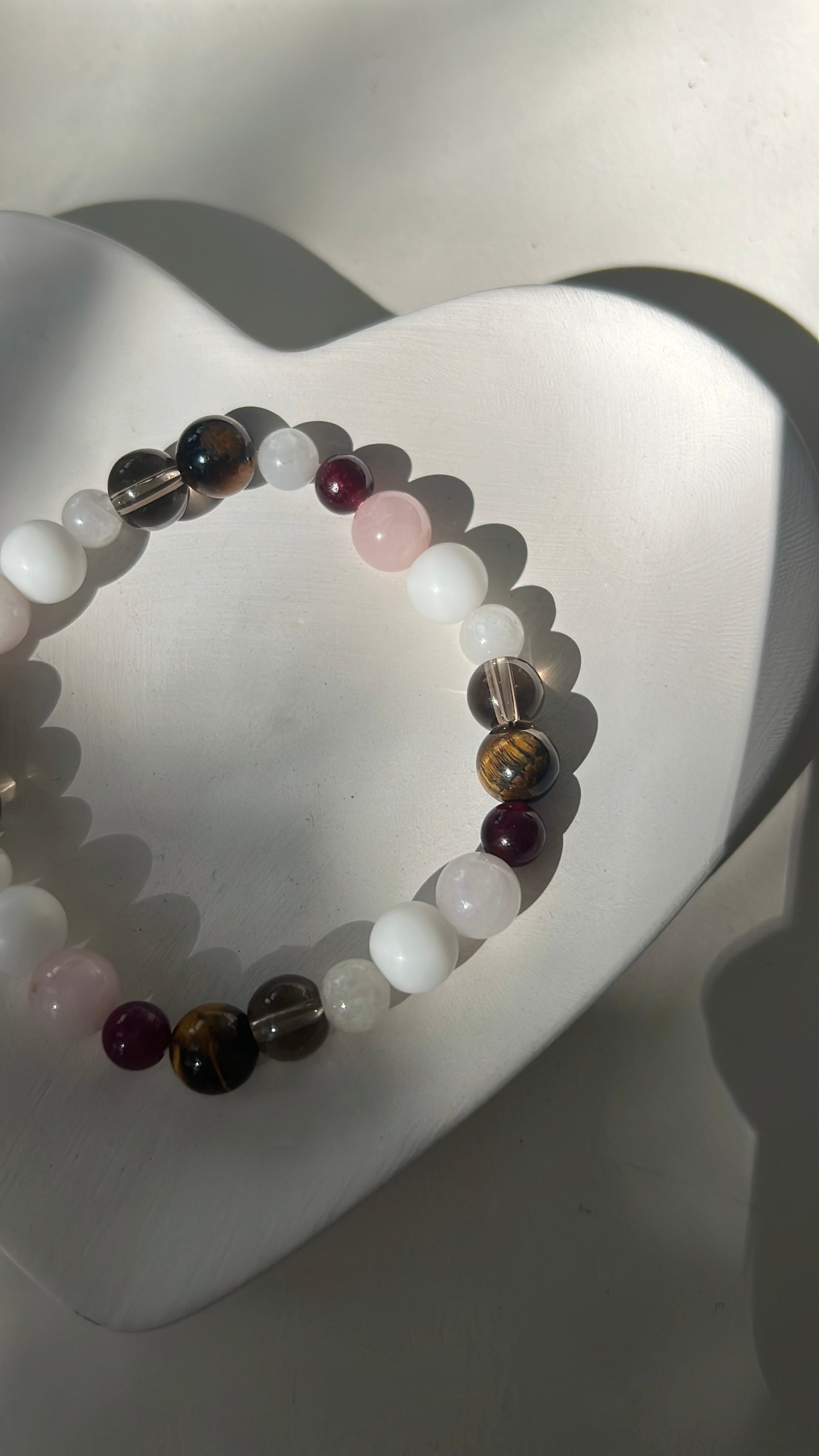 White Agate, Rose quartz, Tiger Eye, Garnet, Smoky Quartz