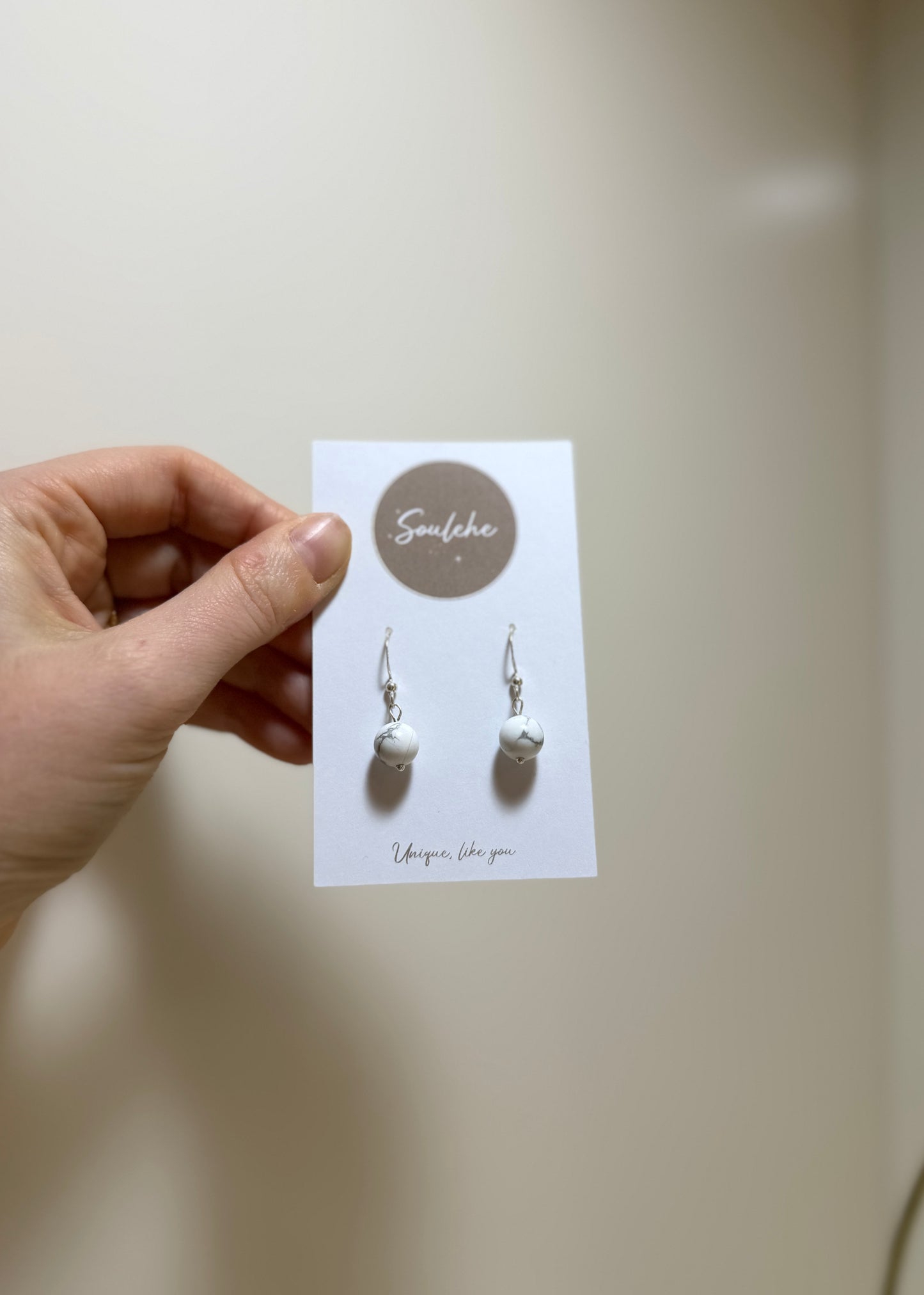 Howlite Drops - peace, self love