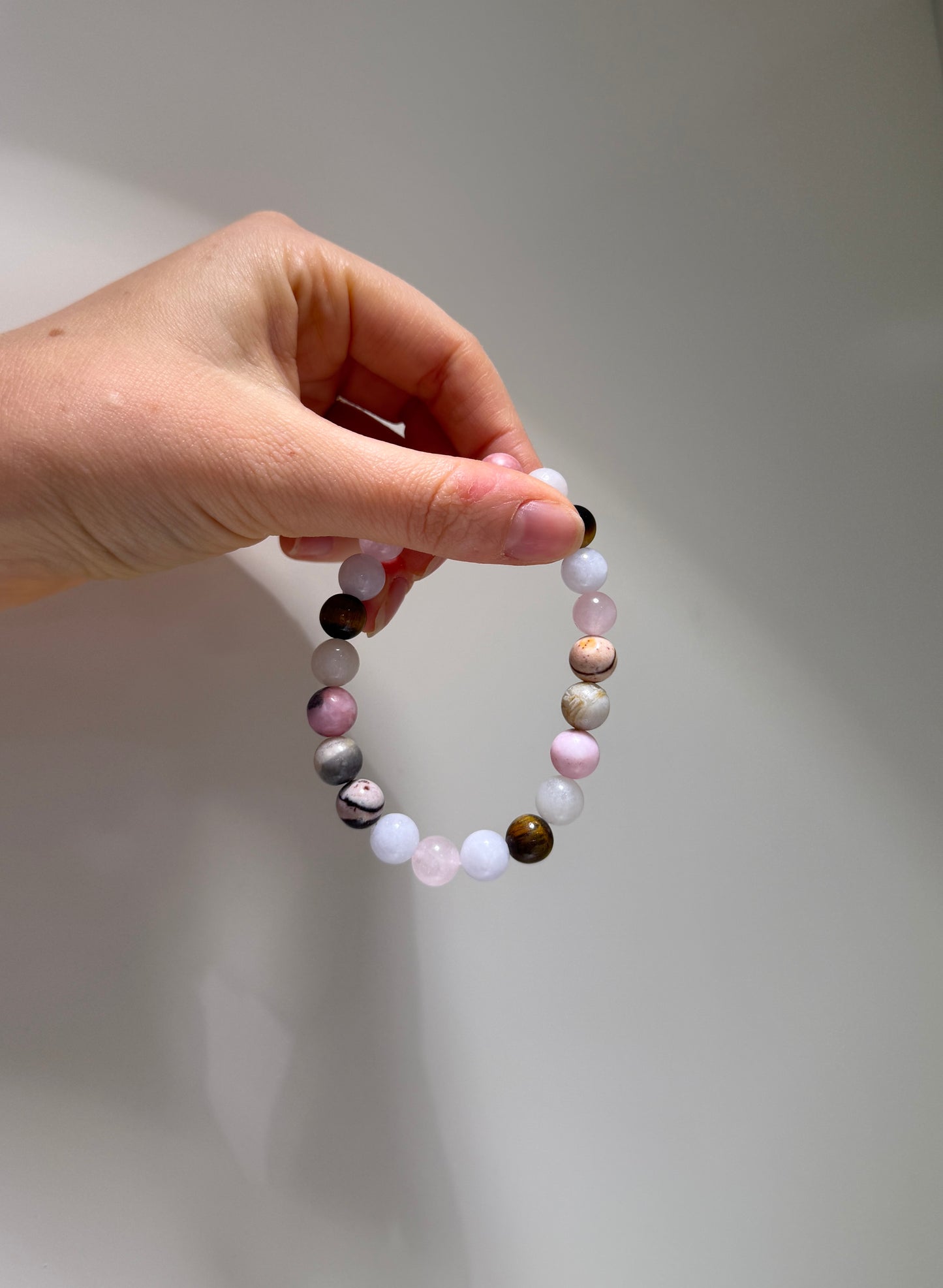 Taurus Luck Bracelet with Pink Zebra, Rose Quartz, Aquamarine, Australia Jasper, Bamboo Agate, Pink Aventurine and Tiger Eye, handmade – Soulehe.