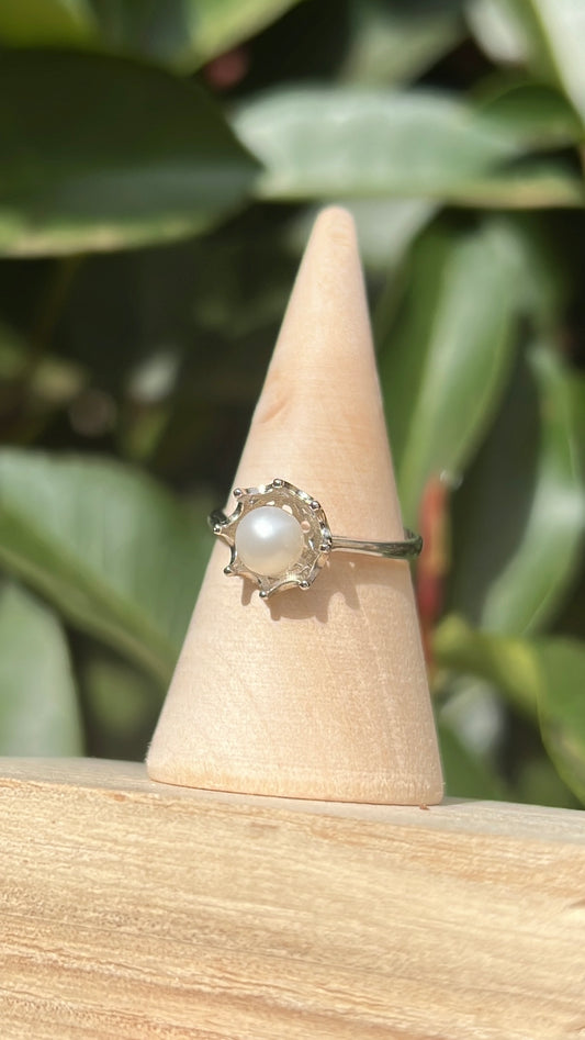 Freshwater Pearl Halo • 925 Sterling Silver