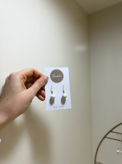 Howlite Drops - peace, self love