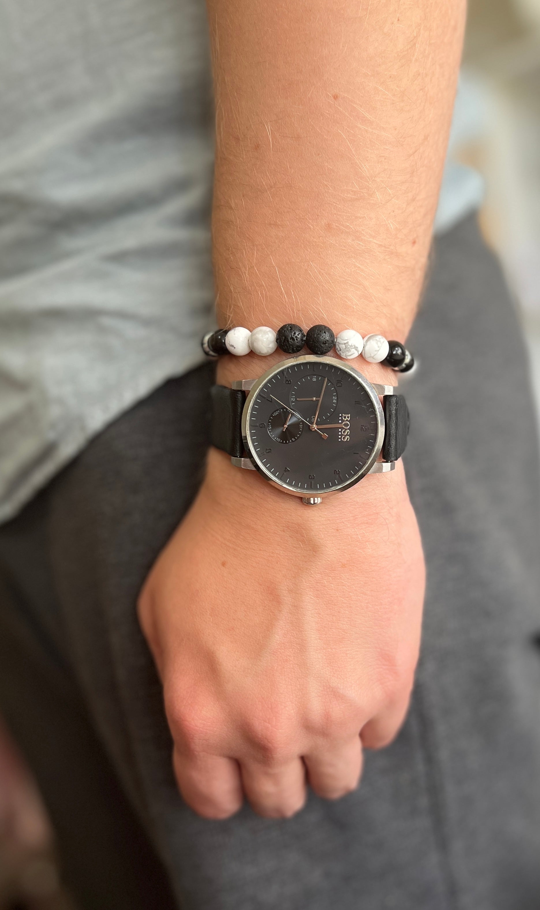 Men_bracelet howlite black lava obsidian