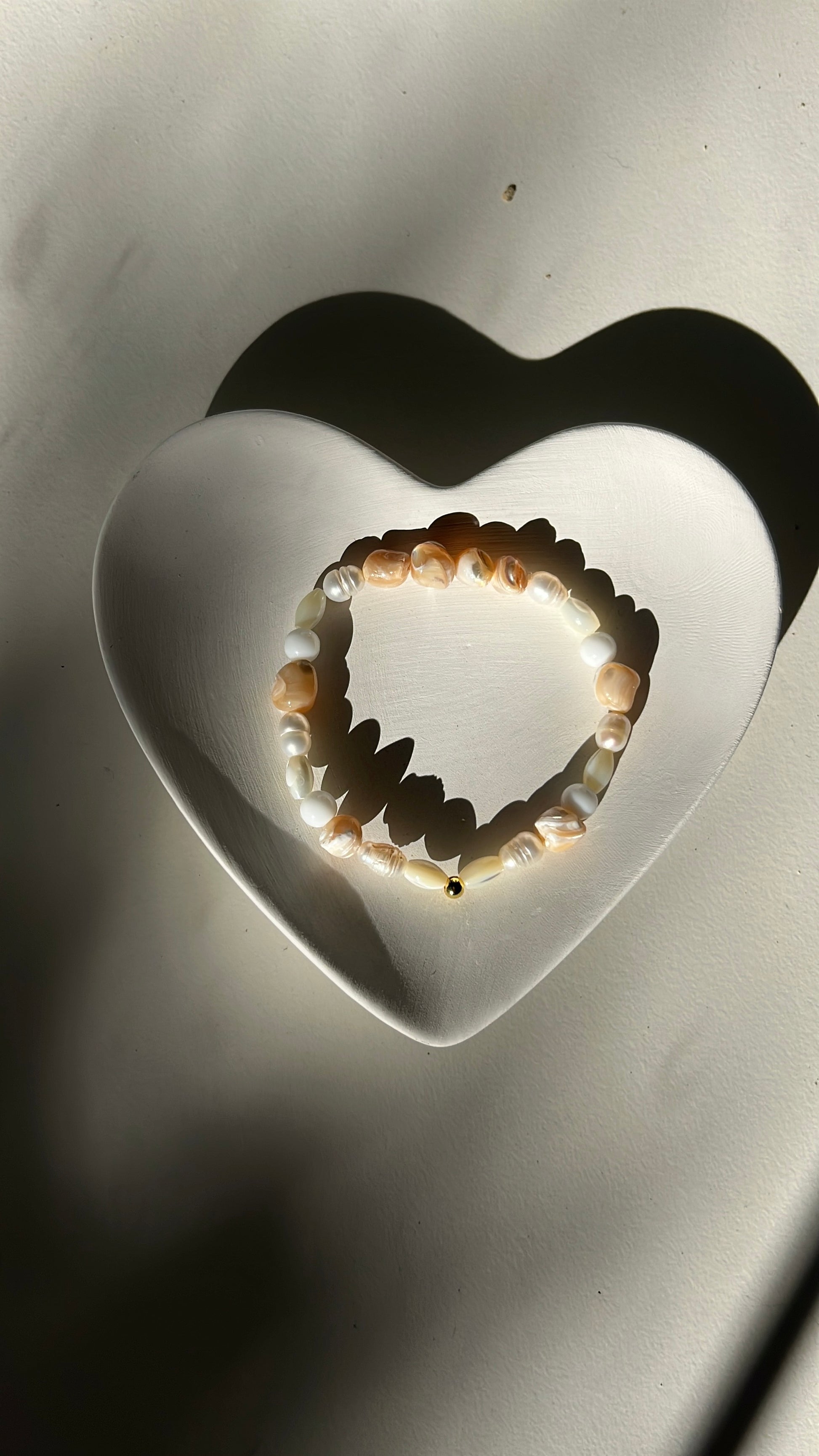 Natural shell pearl bracelet 