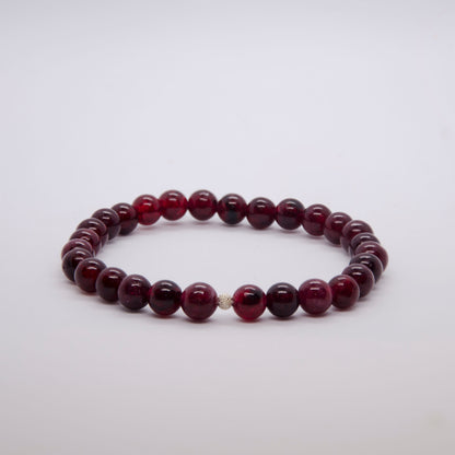 Love symbol • Garnet • Bracelet & 925 Sterling Silver