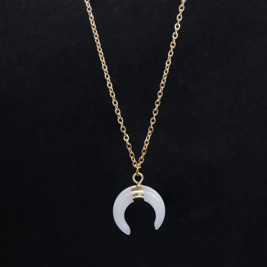 Intuition x Femininity • Necklace • White Agate & Stainless Steel