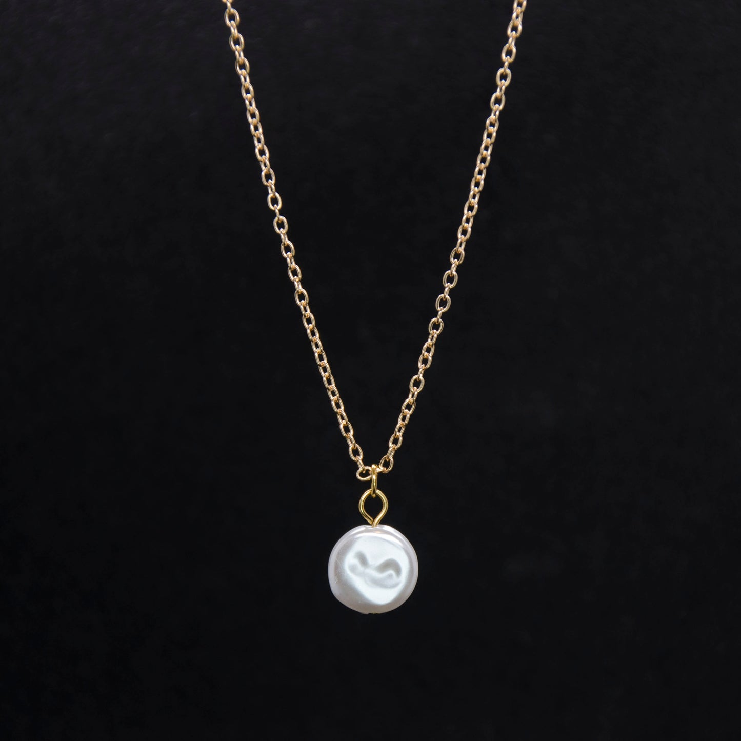 Femininity x Intuition • Necklace • Pearl & Stainless Steel