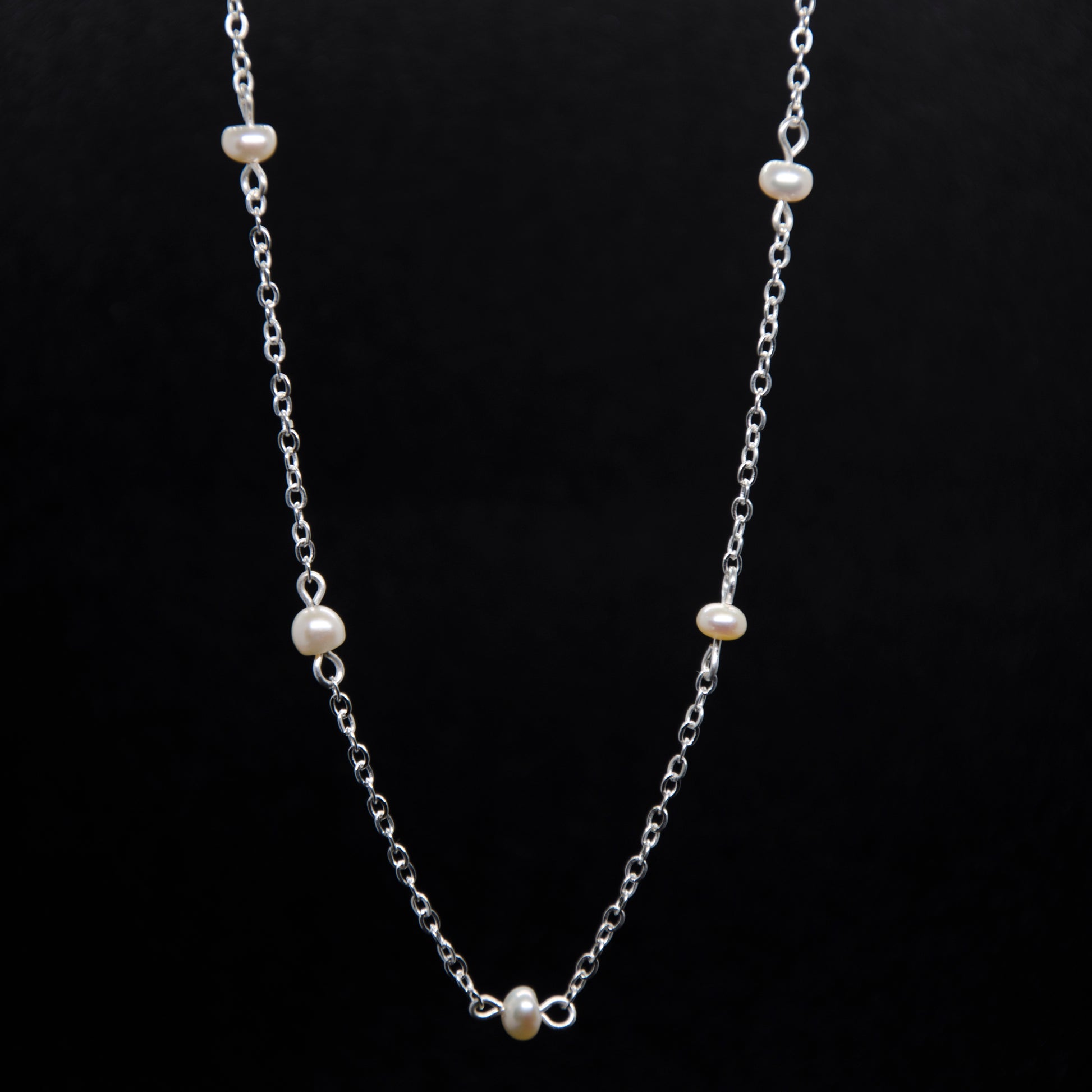 Beauty x Femininity | Pearl & 925 Silver Necklace | Soulehe