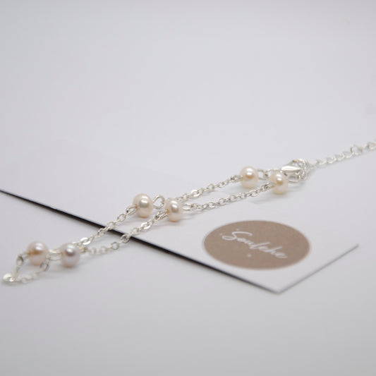 Beauty x Femininity • Bracelet • Pearl & 925 Silver Earrings | Soulehe
